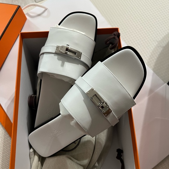 Hermes white giulia sandals - Picture 3 of 6